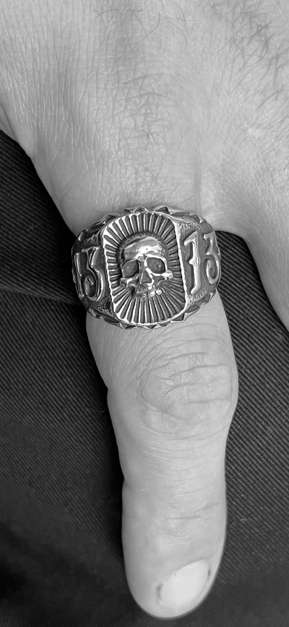 Mens Lucky 13 Silver Ring