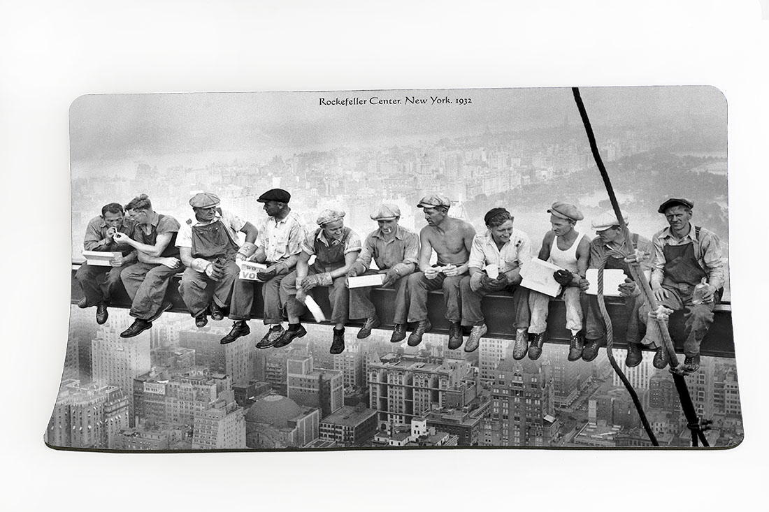New York Placemat. Lunch. Rockefeller Center. New York. 1932